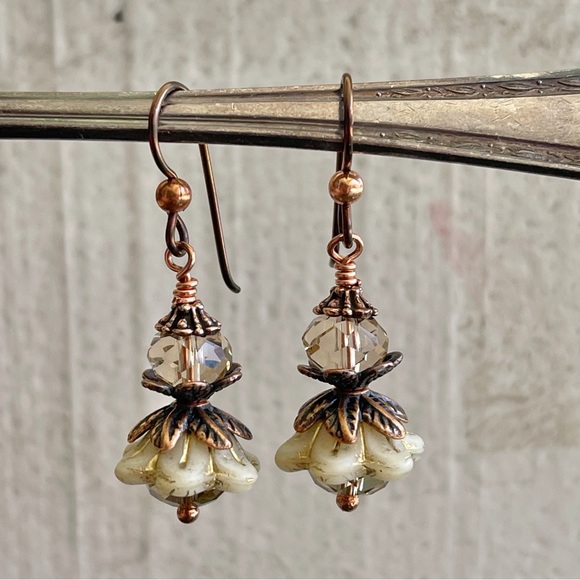 ARTISAN Earrings “Champagne Brunch” - Dangles - Picture 3 of 11